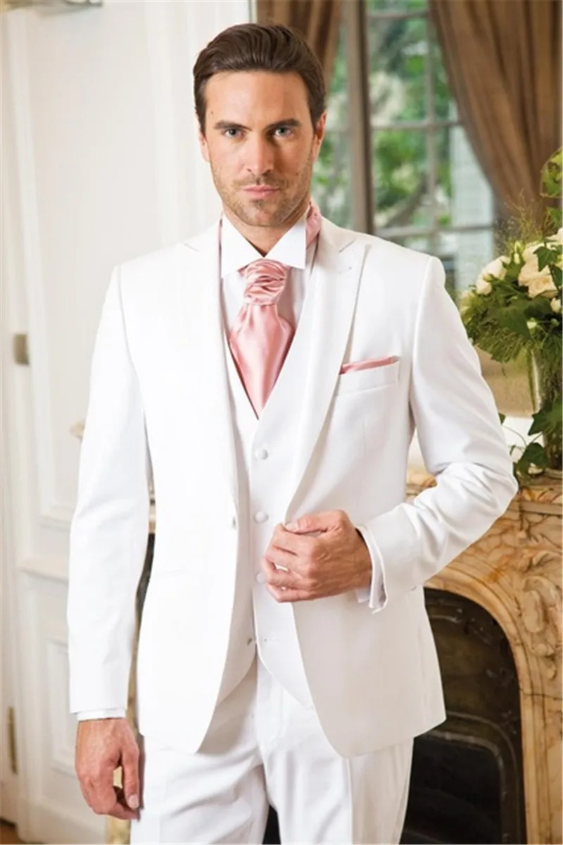 

2019 White Wedding Suits For Men Tailored Peaked Lapel Grooms Tuxedos 3 Piece Groomsmen Suits For Wedding(Jacket+Pants+Vest+Tie)