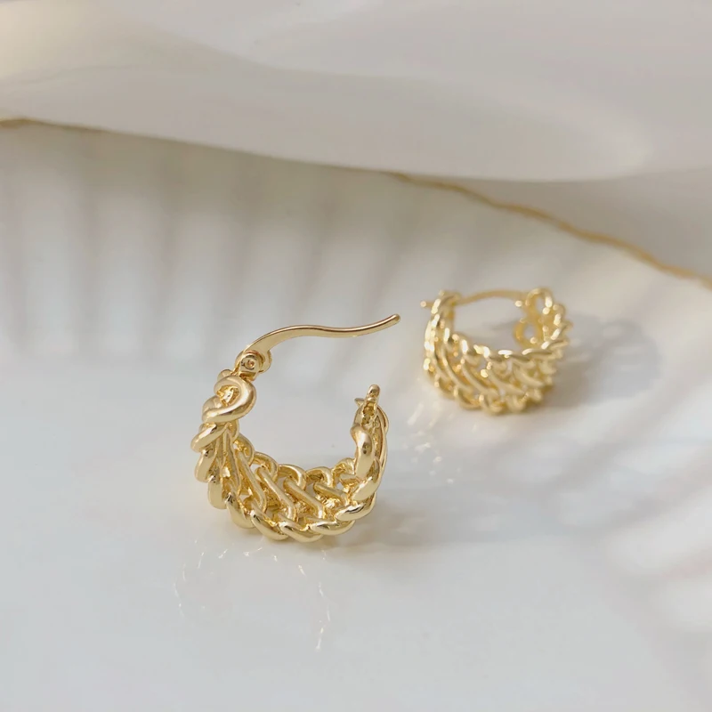 Канальные серьги для женщин модные ювелирные изделия Золотые C простые круглые в