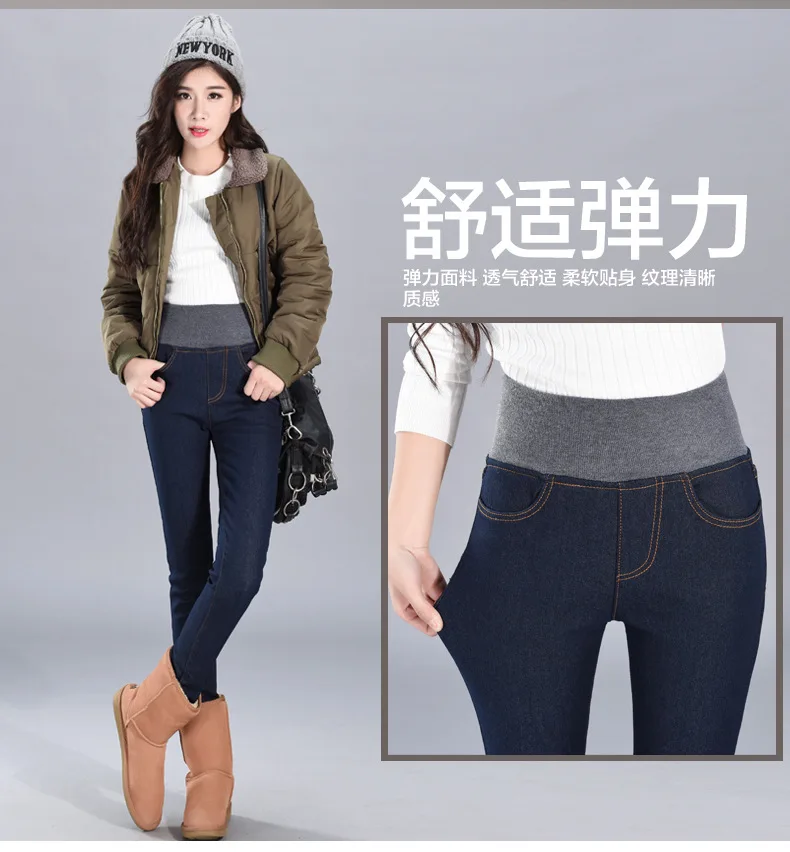 4369788296_2084562574