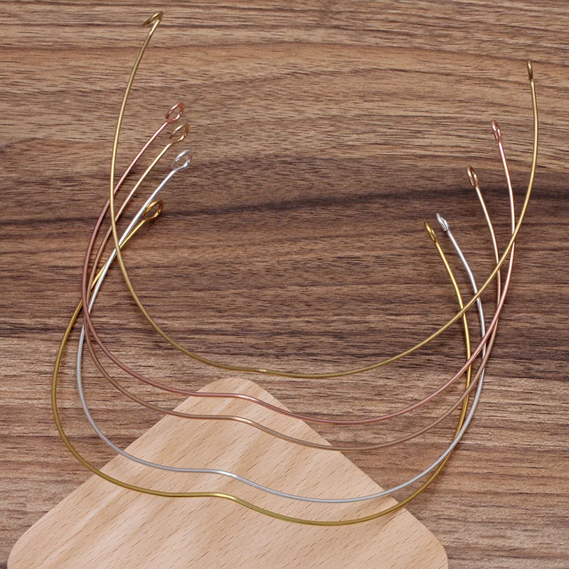 

20pcs Wire Choker Collar Necklaces Heart Shape with 2 Loops DIY Findings Brass Metal Connectors Bases Accessories