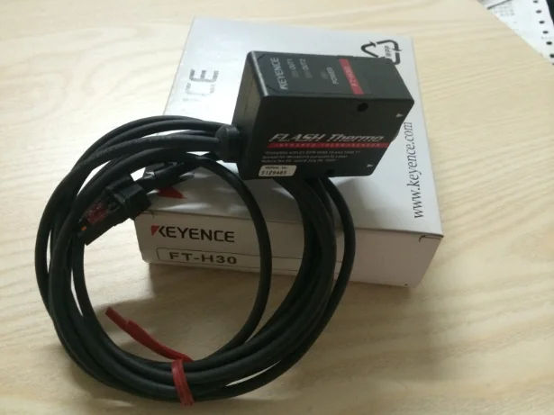 

1 шт. Новый Датчик Keyence FT-H30 в коробке