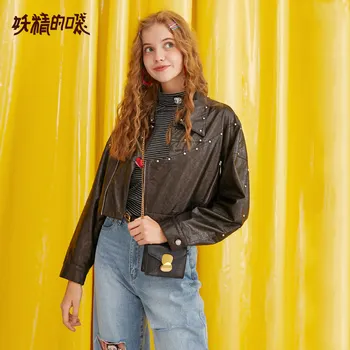 

ELFSACK Black Solid New Grunge Rivet Leather Jacket Coat Women 2019 Autumn Zipper Korean Style Locomotive Casual Female Outwear