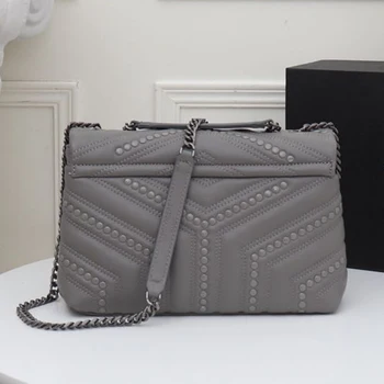 

2020 new luxury designer flip single shoulder diagonal chain bag medium size Niki women's bag s button Y button portable women's