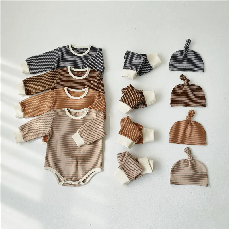 Зимний хлопковый утепленный комбинезон в полоску+ штаны+ шапочка для новорожденных детей; Комплект из трех предметов; комбинезоны с круглым вырезом для маленьких детей