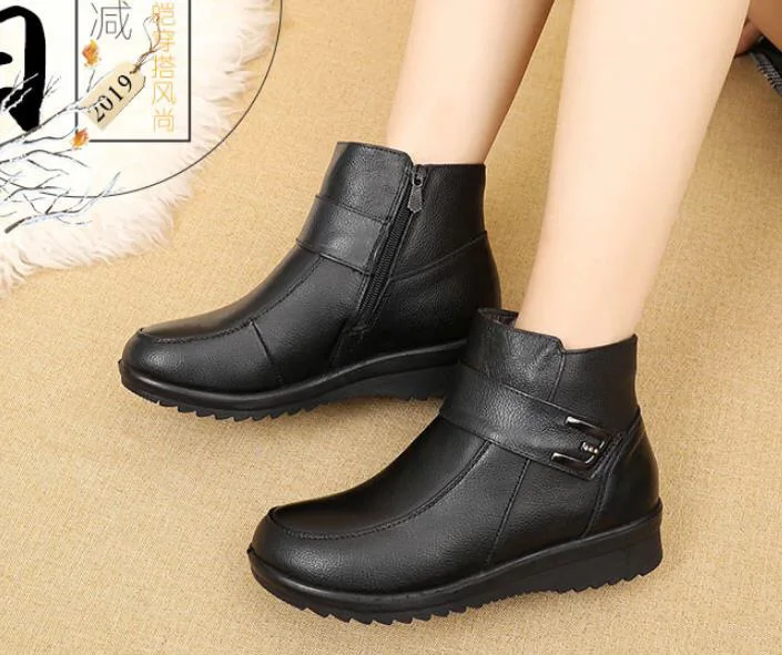 

Full-grain Leather Mom Shoes 2019 Winter plus Velvet Soft Bottom Flat Anti-slip Warm Wool Middle Aged And Elderly People Cotton-