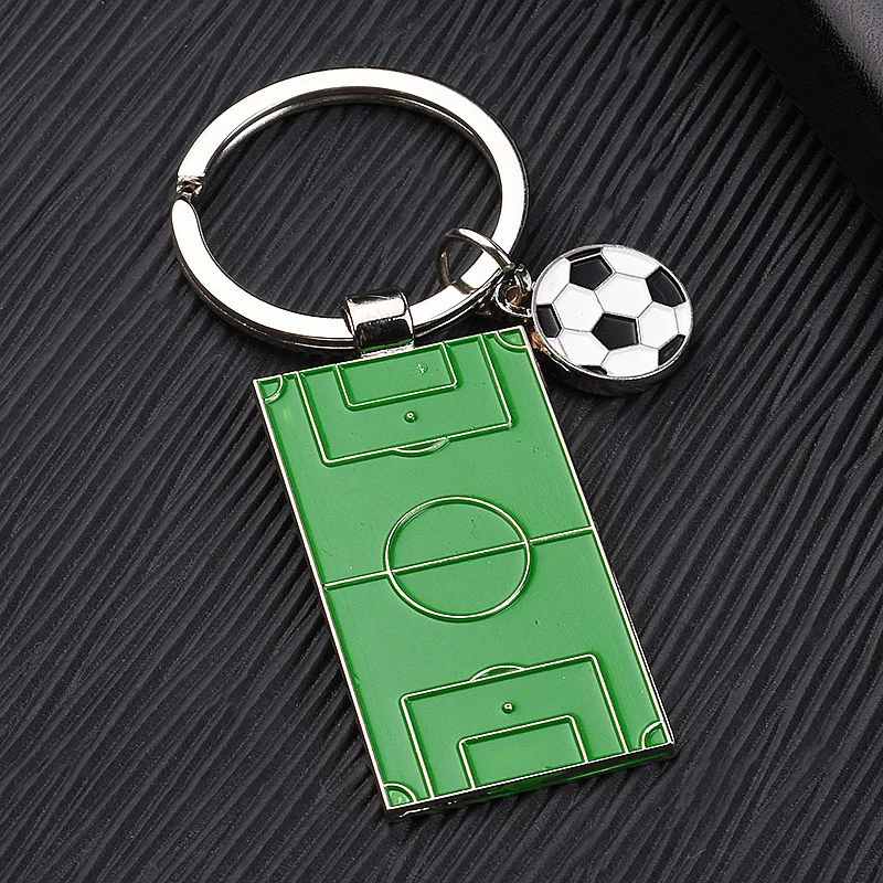 Men Football Field Soccer Key Chain Holder Playground Sports Souvenir Keyring Ornament Keychains Jewelry Football Fans Club Gift