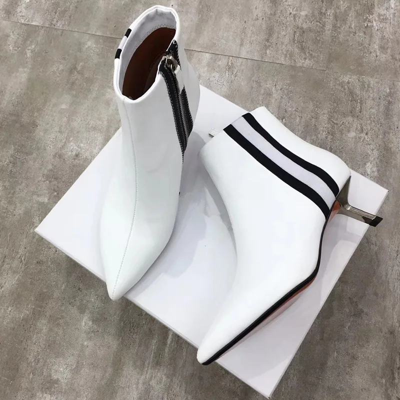 Женская обувь на молнии; Botas scarpe donna; острый носок; chaussures femme; лакированная кожа; Botas Mujer; женские ботинки на среднем каблуке в полоску