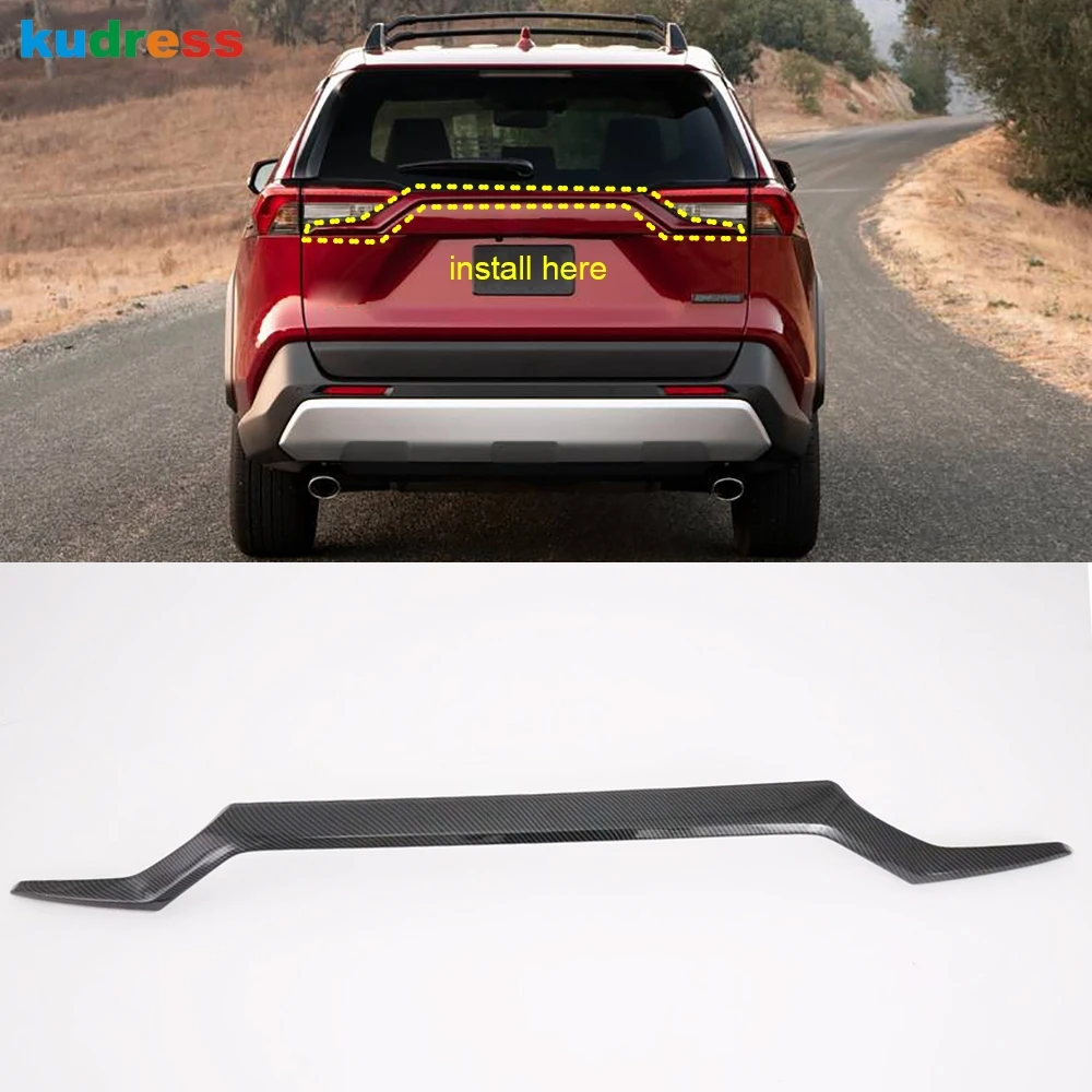 Накладка на заднюю крышку багажника Toyota RAV4 RAV 4 2019 2020 2021 карбоновая рамка