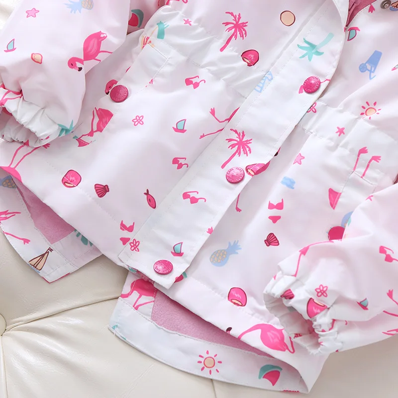 Модная ветровка для маленьких девочек; школьная куртка для девочек; осенне-зимние пальто; Детское пальто с капюшоном и цветочным принтом; верхняя одежда