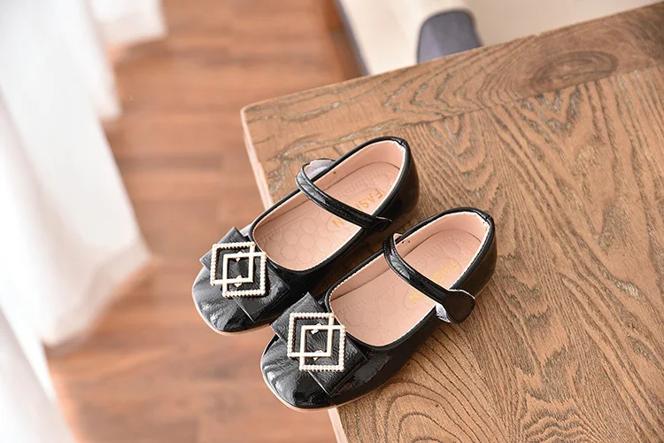 13044121893_71657445