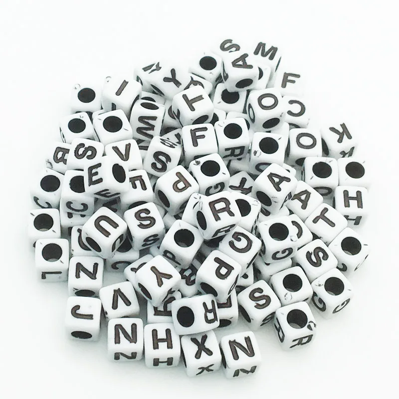 Смешанные буквенный принт чёрного и белого цвета круглые акриловые бусины с