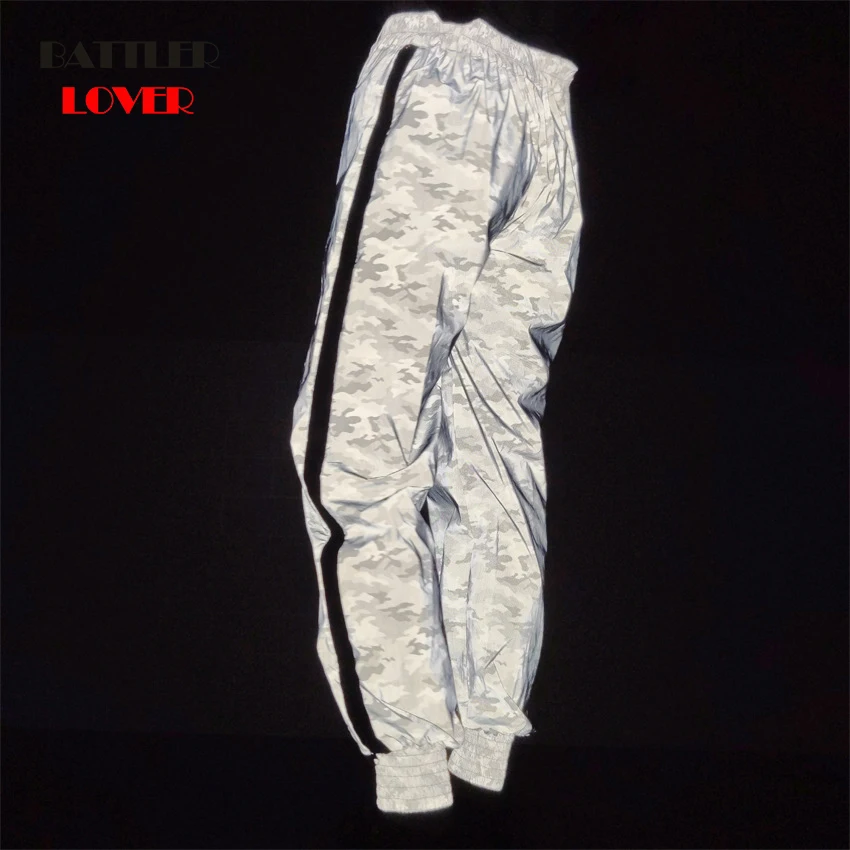Dropship hip hop lightning reflective pants women joggers sweatpants womens streetwear night light shiny blink pants for couples