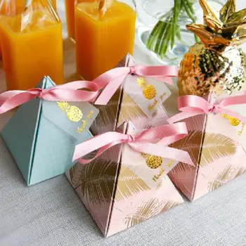 

50Pcs Pineapple Leaves Triangular Pyramid Wedding Favors Gift Box with Thanks Card Candy Boxes Packaging Bag Party Decoration