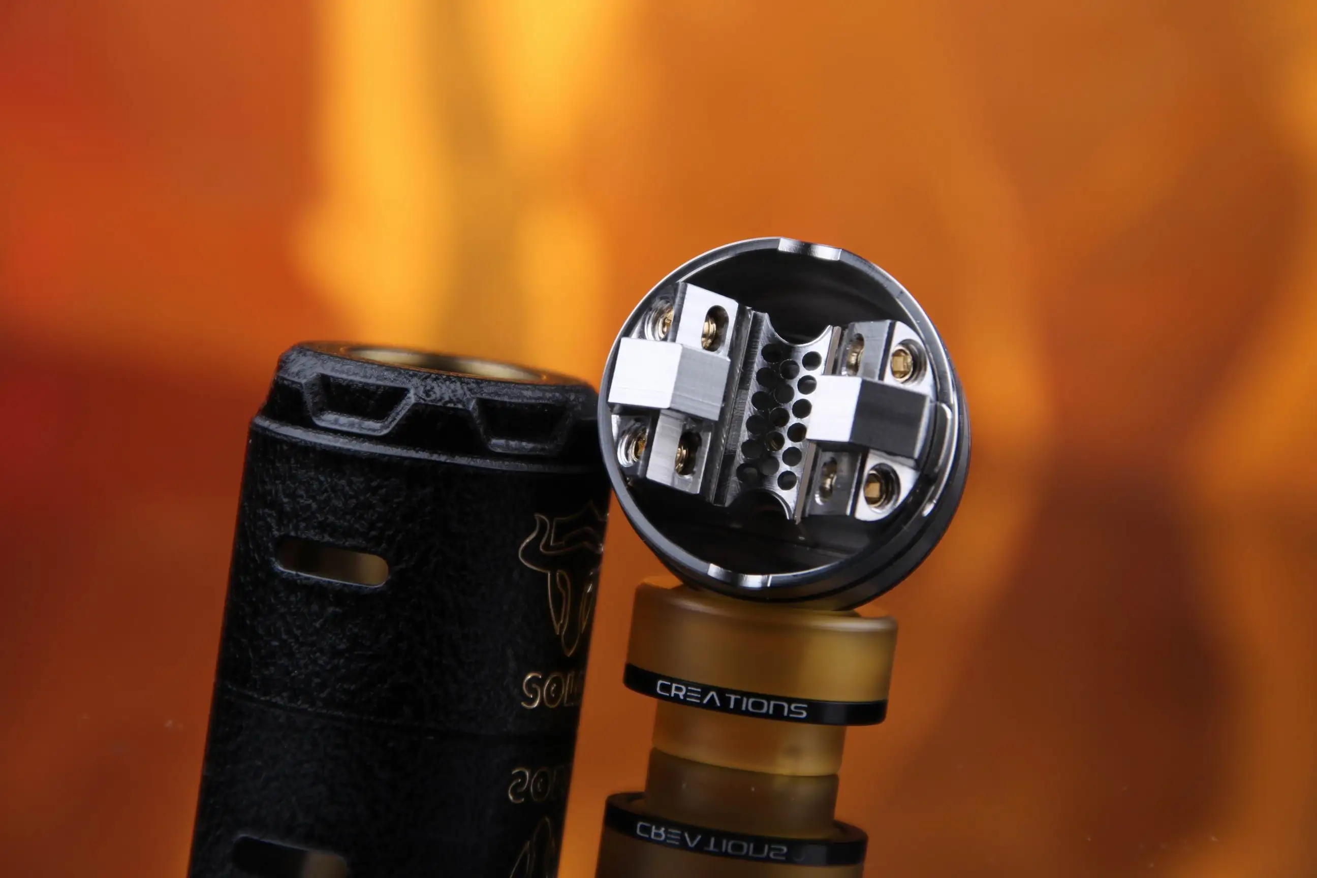 Kopen Originele THC Tauren Solo RDA met 2ml Capaciteit 24mm RDA met Enkele Spoel   31 micro Air Gaten BF pin Vape Tank Vs Drop RDA Zeus