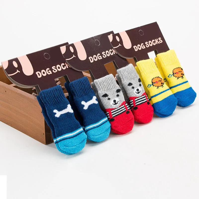 

4pcs Pet Knits Socks Warm Puppy Dog Shoes Soft Cute Cartoon Anti Slip Socks For Small Dog Bottom Creative Fashion Print Dog Sock