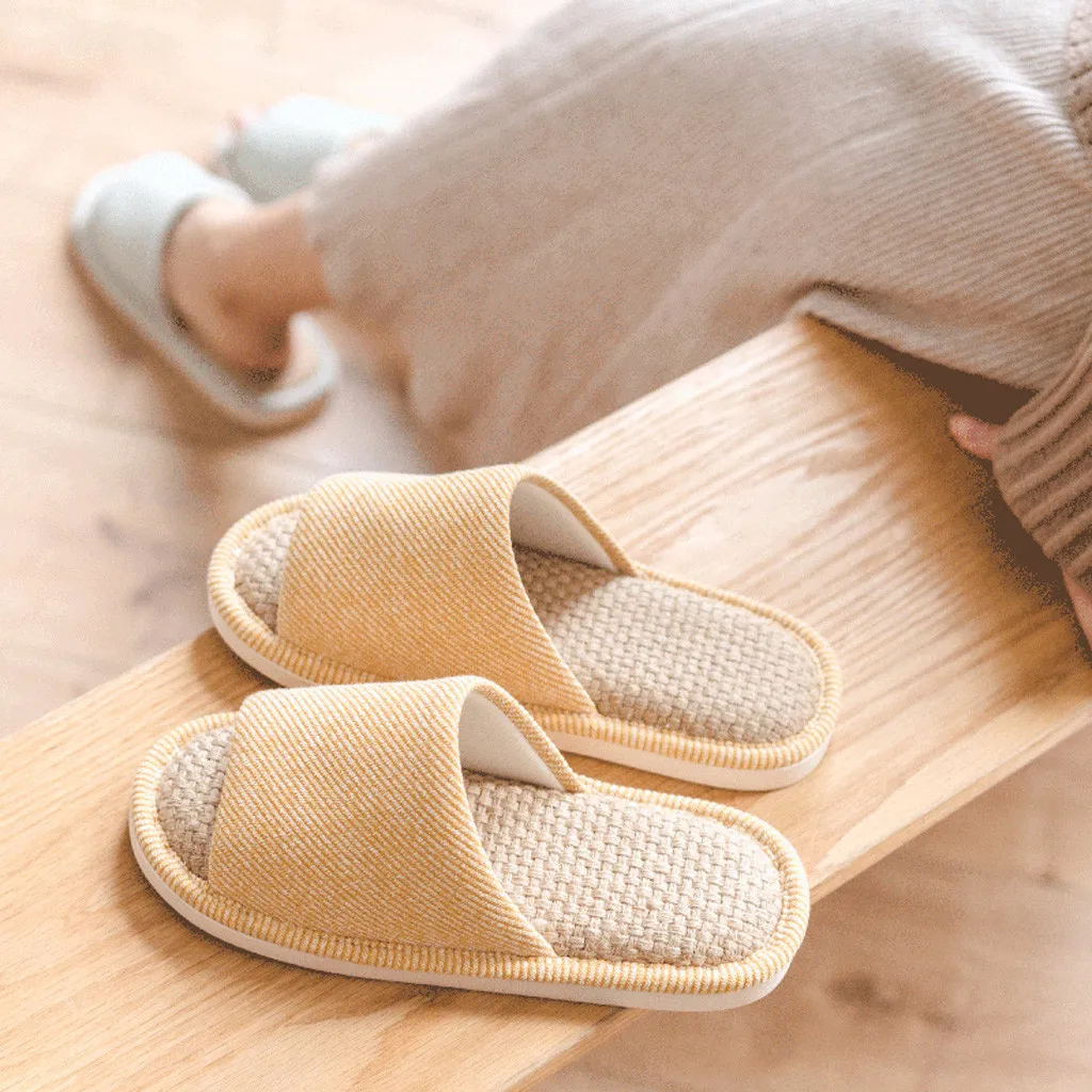 Women Men Slippers Fashion Casual Couples Home Slippers Indoor Soft Floor Flat Shoes Bedroom Warm Shoes Pantuflas Mujer