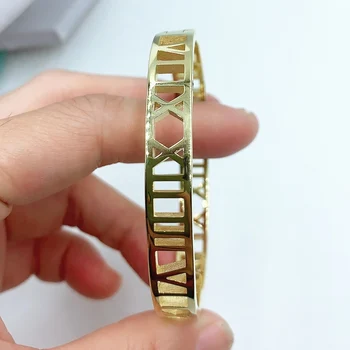 

Original Model 1：1 S925 Sterling Silver Roman Numerals Trendy Bracelet Women Logo Fine High-End Jewelry Valentine Holiday Gift