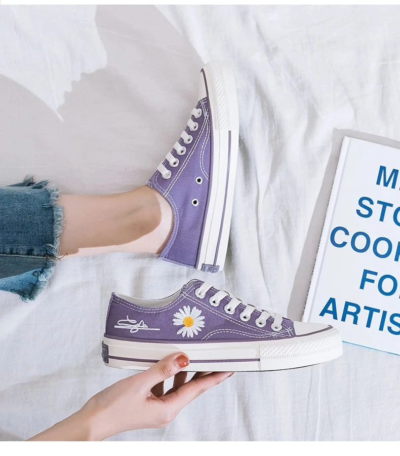 2021New Women Sneakers Purple Low Top Daisy Canvas Shoes Vulcanized Shoes Women's Korean Versatile Board Shoes Casual Shoes