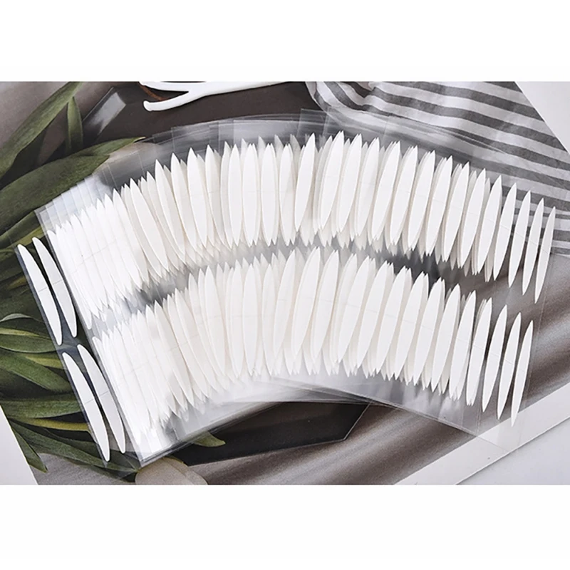 Natural 240pcs Eyelids Stickers Double Side Self-Adhesive Natural Invisible Double Eyelid Tape Easy to Use