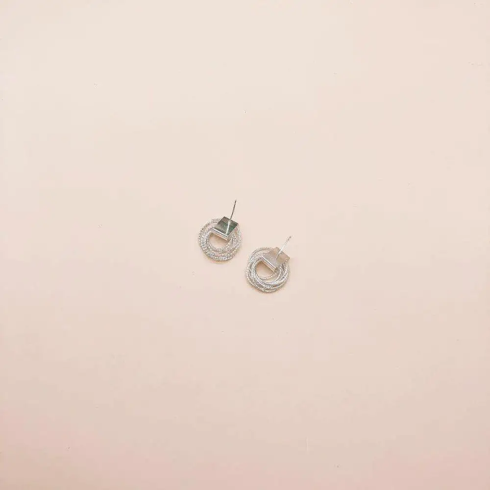 New-Retro-women-s-handmade-earrings-simple-fashion-earrings-jewelry-pendants-wedding-birthday-gift (3)