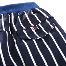 Шорты в полоску в Корейском стиле для мальчиков; популярные брюки; коллекция года; летняя одежда; детские брюки; детская одежда