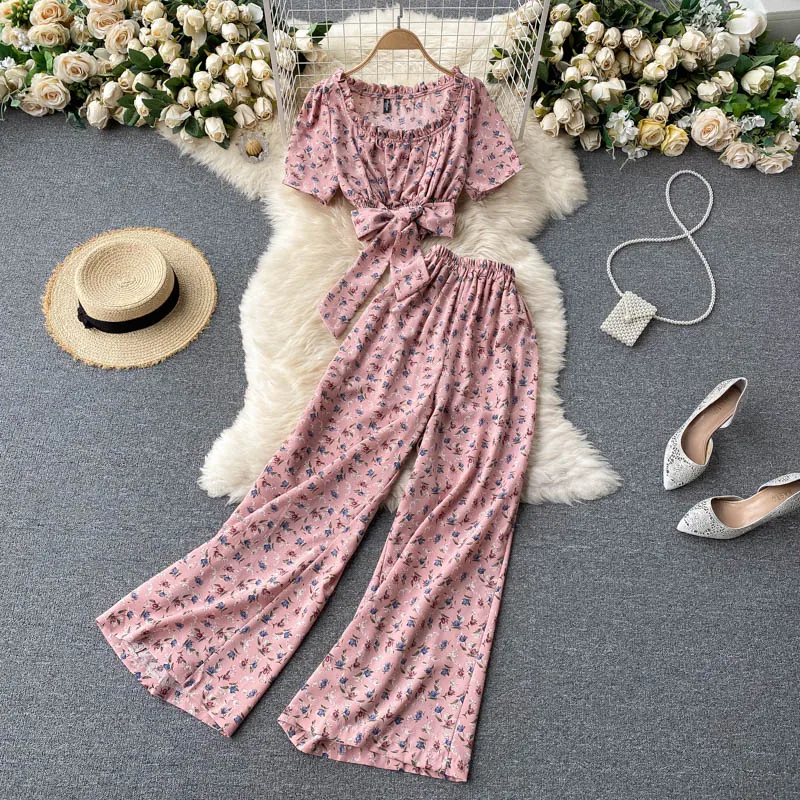 Женский пляжный комплект из двух предметов облегающий укороченный топ с круглым