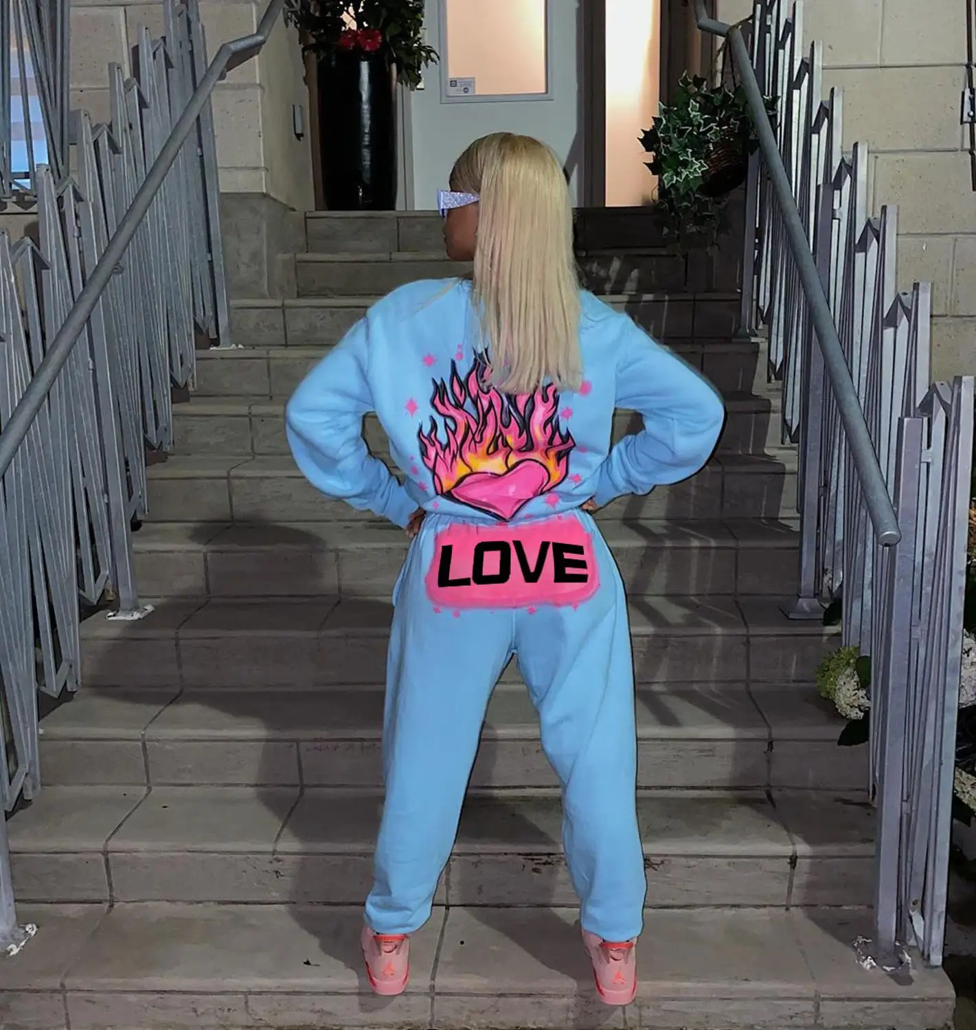 

Heart Love Fire Letter Print Hooded Tops and pants Casual lounge wear Two Piece Set Women Tracksuit Active Sportwear Street