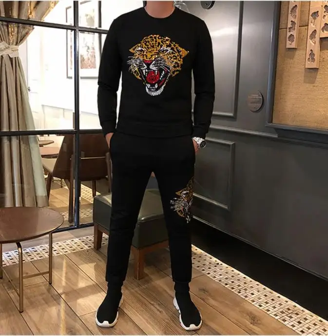 

Street fashion men's and women's personal tracksuit bodyguards and trousers hot drilling tiger head pattern autumn and winter