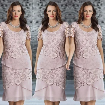 

BacklakeGIrls 2020 Solid Color Round Neck Lace Short Sleeves Mother Of The Bride Dress Knee Length Cut Out Wedding Guest Dress