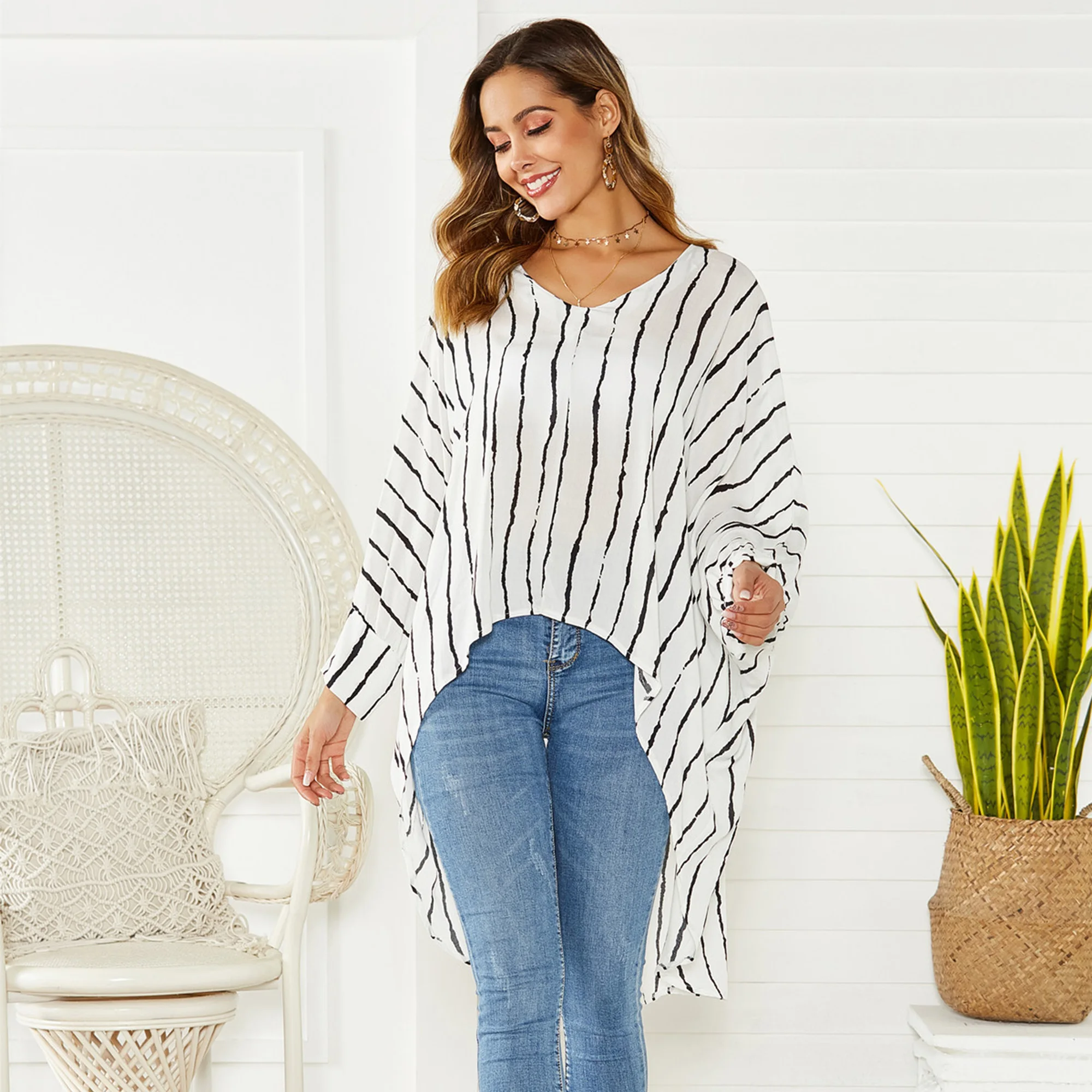 

LOOZYKIT 2019 Fashion Womens Autumn Long Sleeve Shirts V-neck Bat Sleeve Loose Stripe Blouses Casual Shirt Oversized Womens Tops