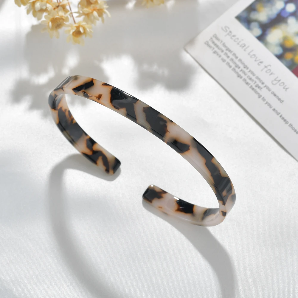 New Fashion Leopard Resin Bracelets Bangle For Women Bohemian Open Cuff Acrylic Bracelet Vintage Tortoiseshell Punk Jewelry Gift - Окраска металла: 002
