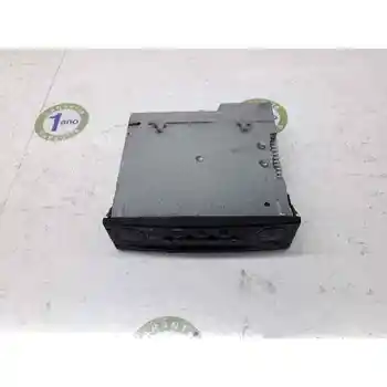 

8200633634 AUDIO SYSTEM/RADIUS CD NISSAN INTERSTAR MOD. 04 (X70)