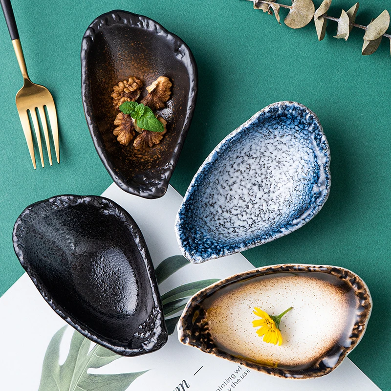 

Seasoning dishes Household ceramic dishes Japanese soy sauce dishes vinegar dishes Dip dishes Cute creative bean dishes