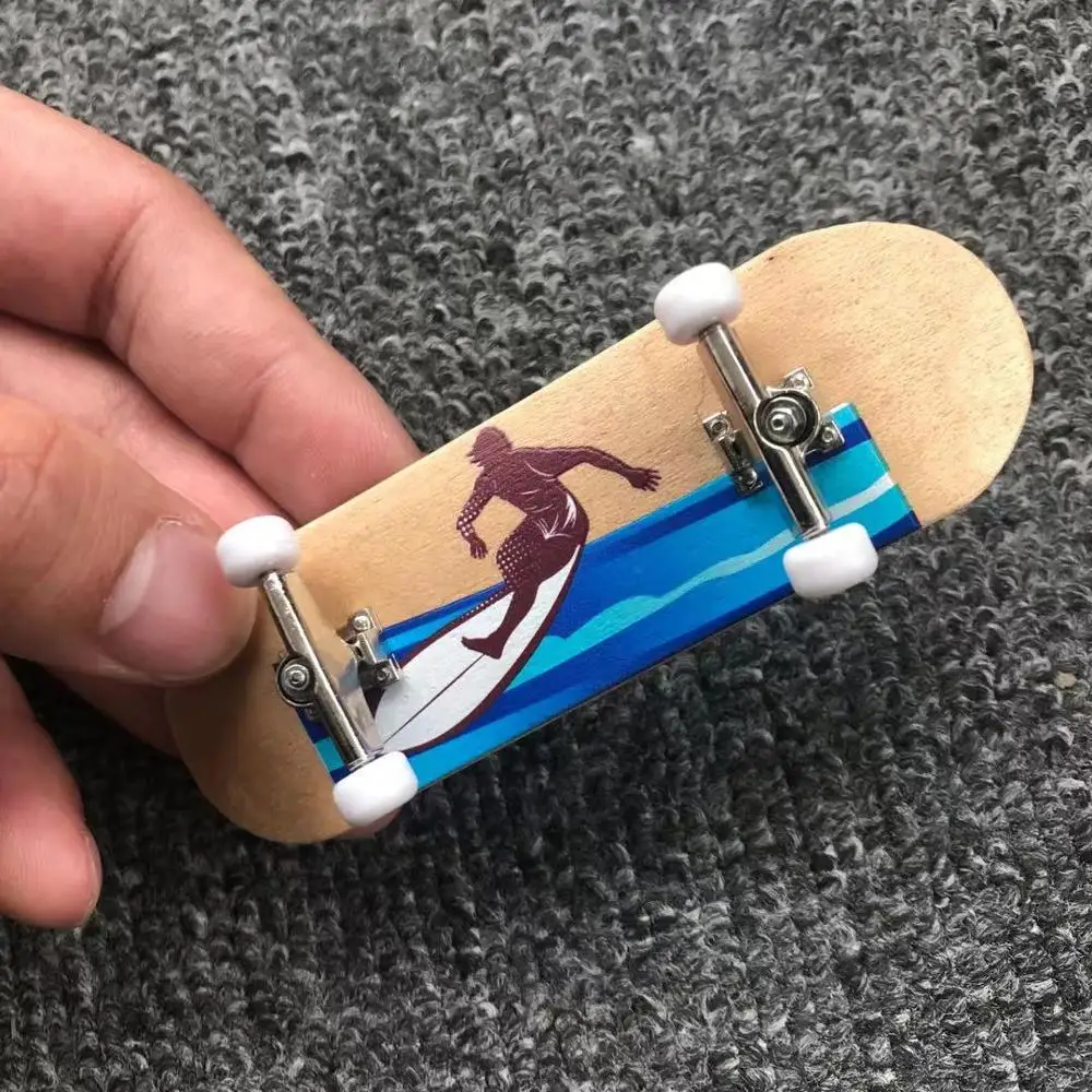 Цветной палец скейтборд игрушки с подшипниковыми колесами палец посадочный скутер