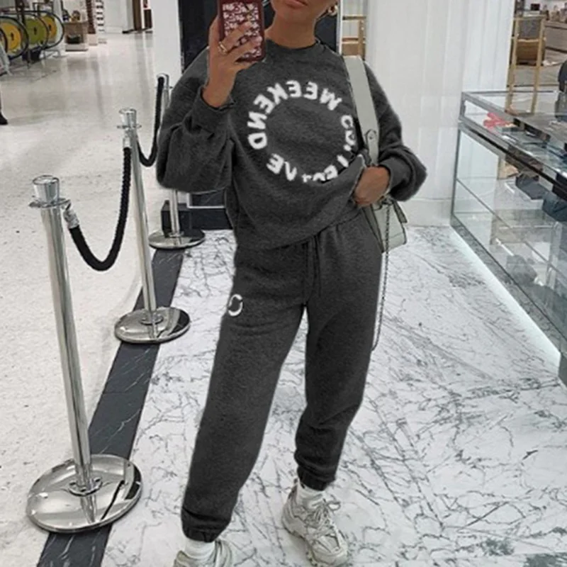 

2020 Letter Print Tracksuit Women 2 Piece Set O-neck Hoodies Sweatshirt Tracksuit Sweatpant Casual Outfits Hip Hop Streetwear