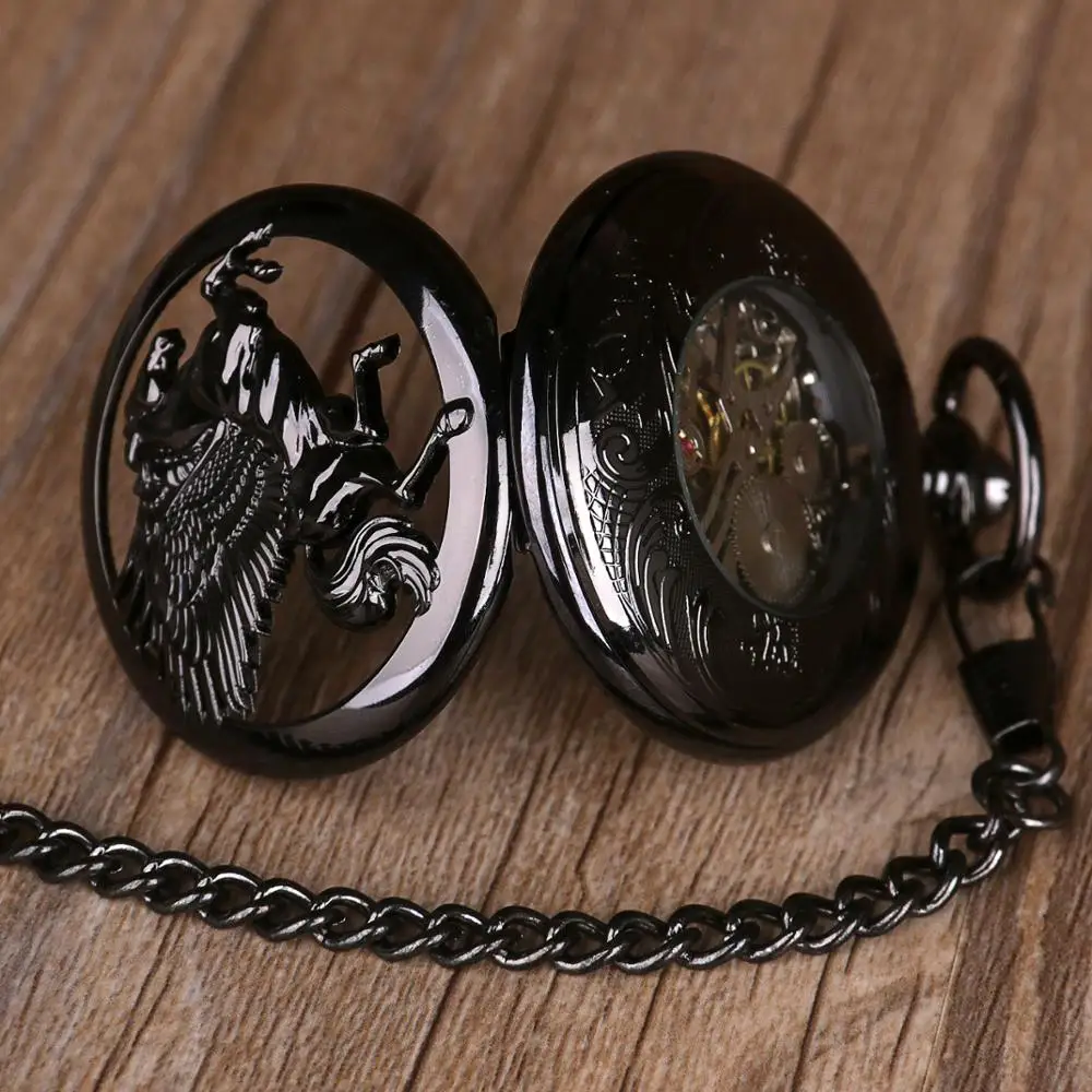 Vintage Hollow Flying Horse Hand Wind Mechanical Pocket Watch Retro Luxury Skeleton Steampunk Necklace Fob Unisex Watch Pendant