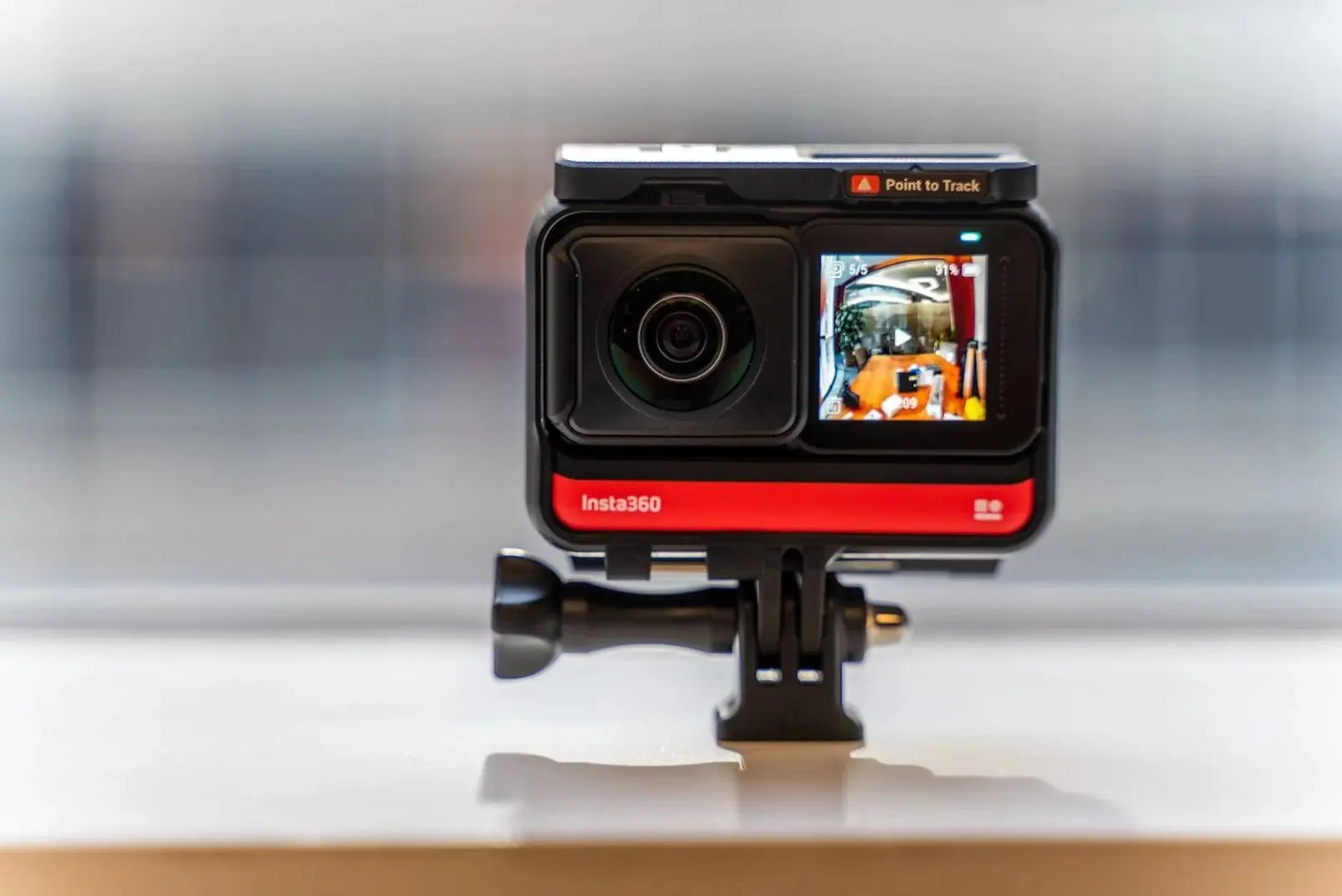 Insta360 one r twin edition. Insta 360 one r. Экшн-камера insta360 one r 360. Insta 360 one r. Экшен-камера insta360 one r 4k.