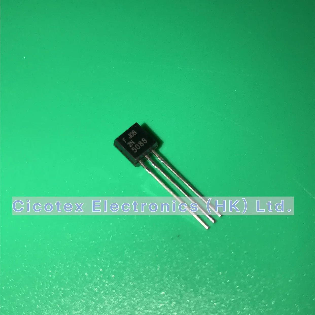 50pcs/lot 2N5088 TO-92 2N 5088 TRANS NPN 30V 0.05A TO92 2N5088G | Лампы и освещение