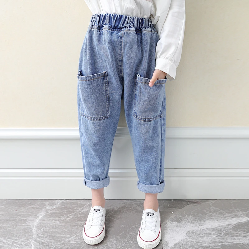 girl jeans with big pockets