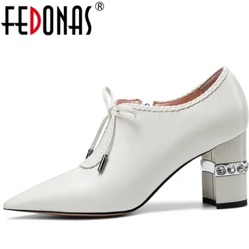 

FEDONAS Women Cow Leather Prom Pumps Spring Summer Shallow Rhinestone Shoes New Arrival Square Toe 2020 Fashion Shoes Woman