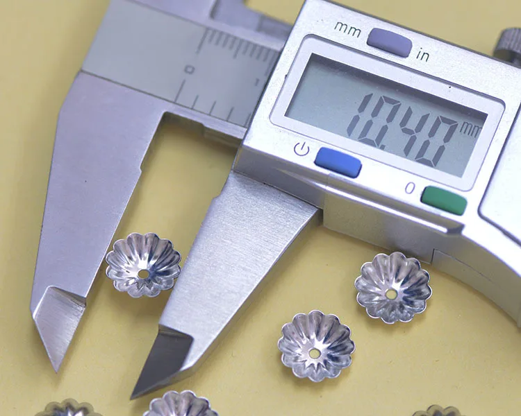 Поставка серебряных аксессуаров DIY ручной работы цветок колпачок сосуд шарик Подушка Уход Крышка может сосуд шнурок кулон