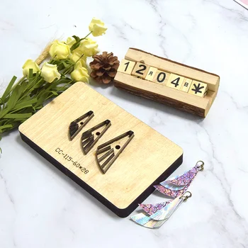 

Japan Steel Die Cut Steel Punch Fish scale Earrings Cutting Mold Wood Dies For Leather Blade Rule Cutter For DIY Leather Crafts