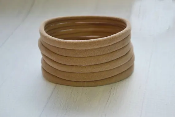 100pcs Wholesale Stretch Nylon Headbands 8mm One Size Fits All Non Dent Bulk Nylon Headbands