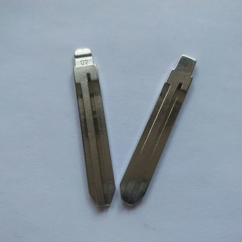 Car Key Blank Remote NO.02 Blank Remote Key Blade For Toyota Corolla Crown Camry Highlander Corolla Vios Fukuda Auman Uncut Toy43 middle groove