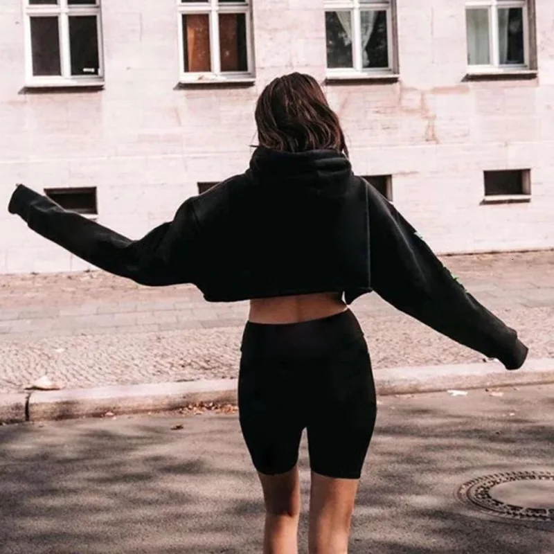 Облегающие спортивные шорты для женщин, одежда для фитнеса, для тренировок, Lulu, для пробежки, для спортзала, черные шорты для леди, эластичные шорты, спортивная одежда