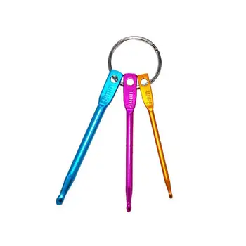 

Hot Sale 3 Sizes In 1 Set Keychain Hooks DIY Multicolour Crafts Knitting Needles Mini Aluminum Crochet Hook Needles Set