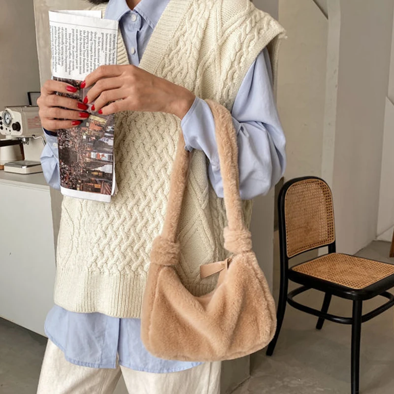 Simple Design Women Soft Plush Shoulder Hobos Bags Winter Furry Ladies Clutch Handbag and Purse Fashion Underarm  Bag