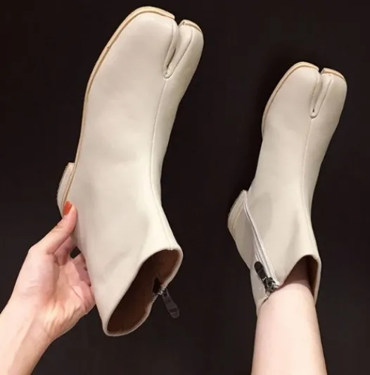 

Elegant Woman Boots Low Heels booties Booties Ladies Women's Rubber Shoes Rain Zipper Luxury Designer Flat Leather Autumn