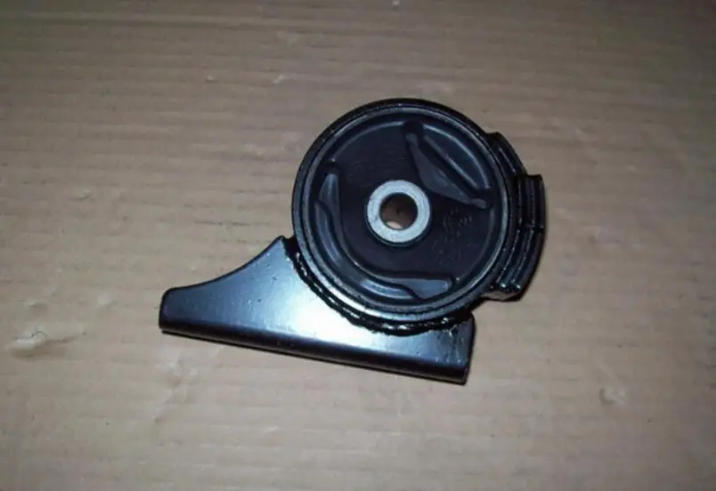 1016003334 1016003332 1016003886 комплекты подушек двигателя для geely GC3; GX2; 1,3 AT - Цвет: left