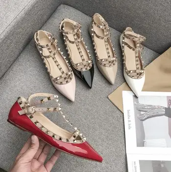 

Fashion Woman Flip Flops Summer Shoes Cool Beach Rivets Flat Sandals Brand Flat Shoes Sandals Girls Size 35-43 Without Box